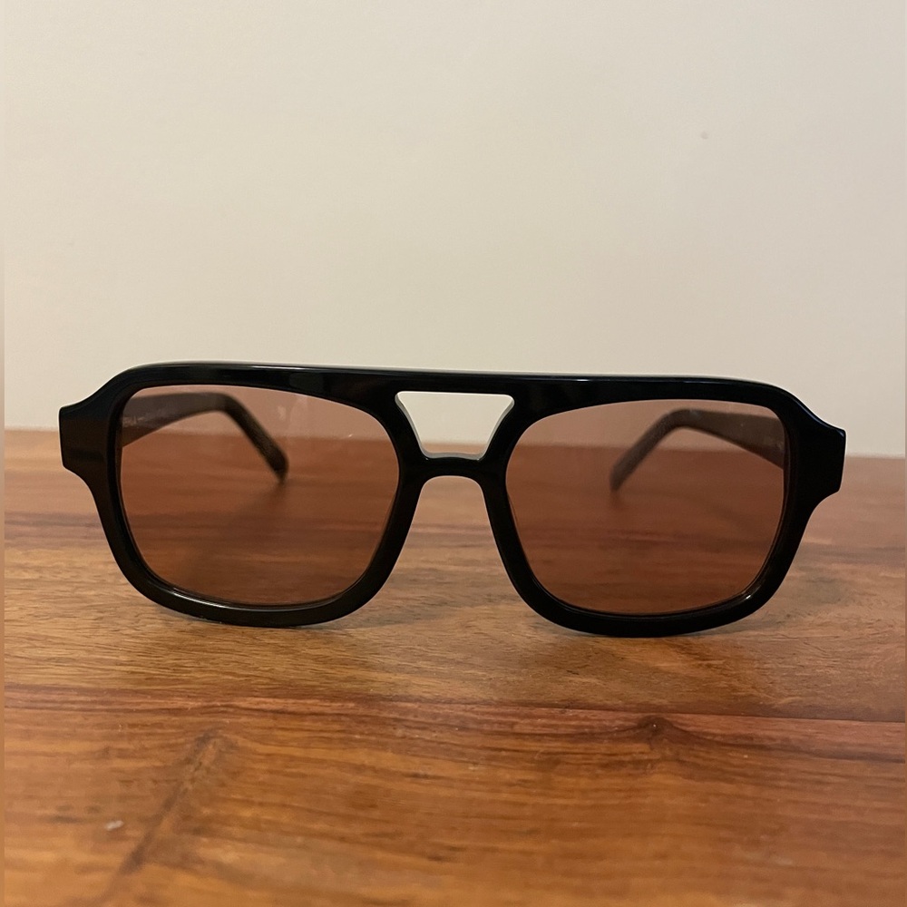 Vehla DIXIE sunglasses NWT